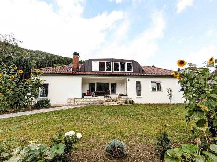 Ferienwohnung für 4 Personen, mit Balkon und Balkon/Terrasse sowie Garten in Riedenburg