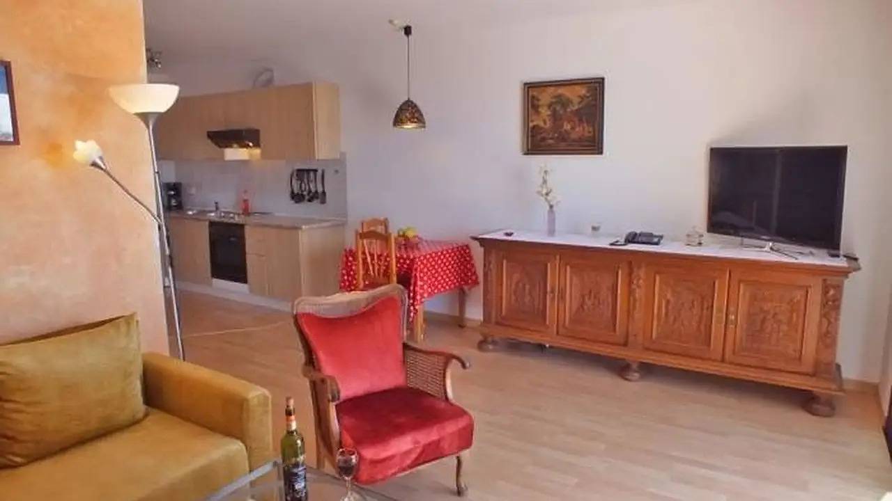Apartamento vacacional entero, Apartamento de vacaciones para 2 personas con jardín in El Sauzal, Tenerife Norte