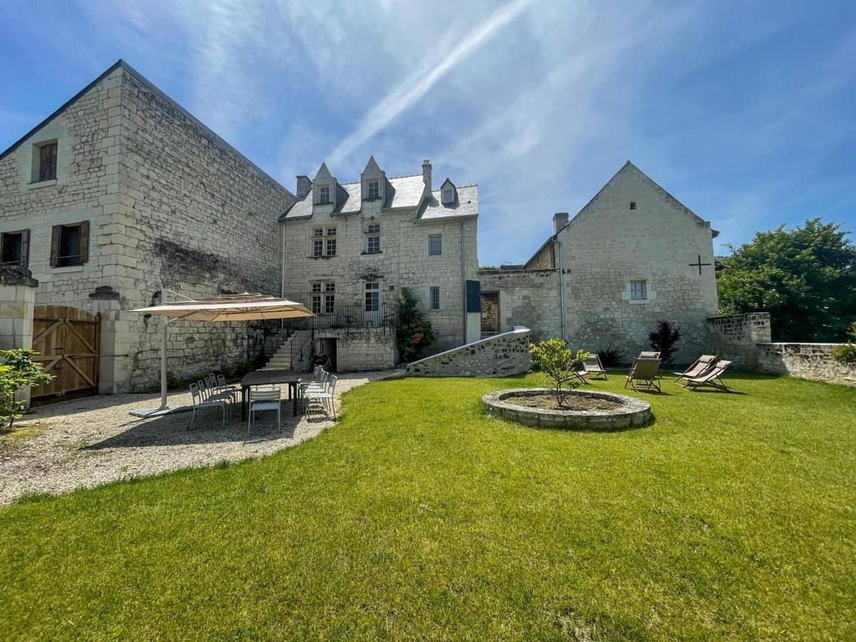 Gîte charmant au cœur de Candes-St-Martin - 8 pers. - Fr-1-381-666 in Candes-Saint-Martin, Vallée de la Loire