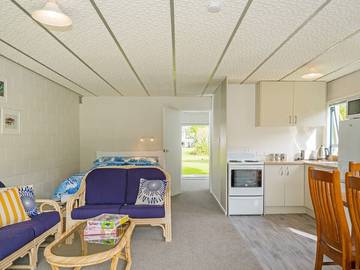 Cottage for 6 People in Waikato, New Zealand, Photo 3