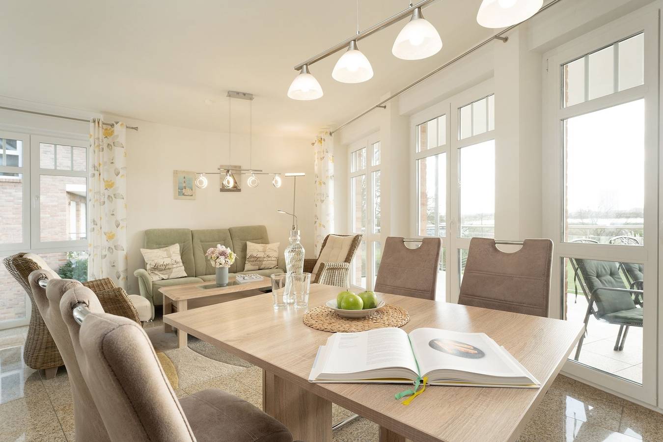 Appartement de vacances entier, Bürgermeister-Fox 42a Meer-Blick in Est de Fehmarn, Fehmarn