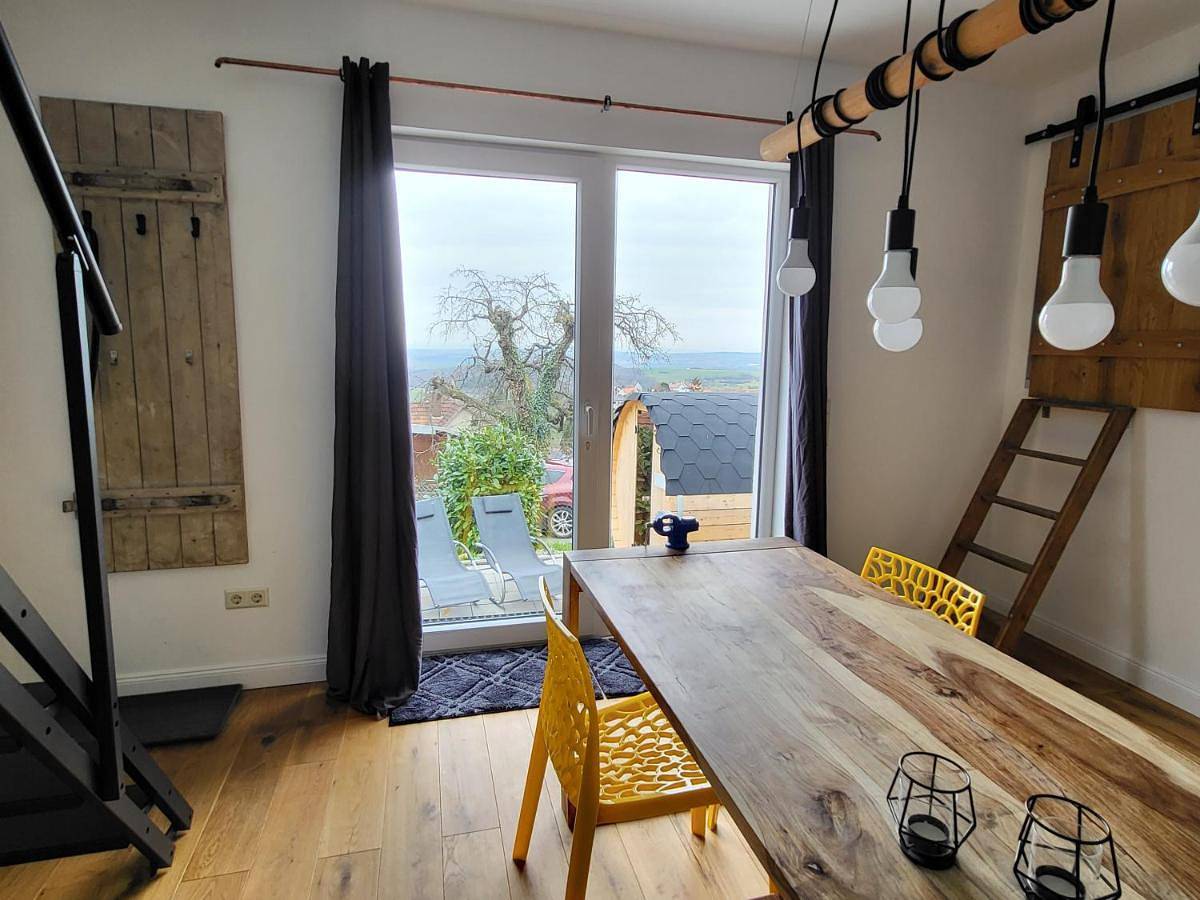 Ferienloft Ottos Werkstatt mit Saunafass in Dannenfels, Pfälzer Bergland