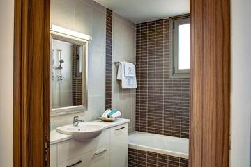 Villa for 6 People in Larnaca District, Photo 2