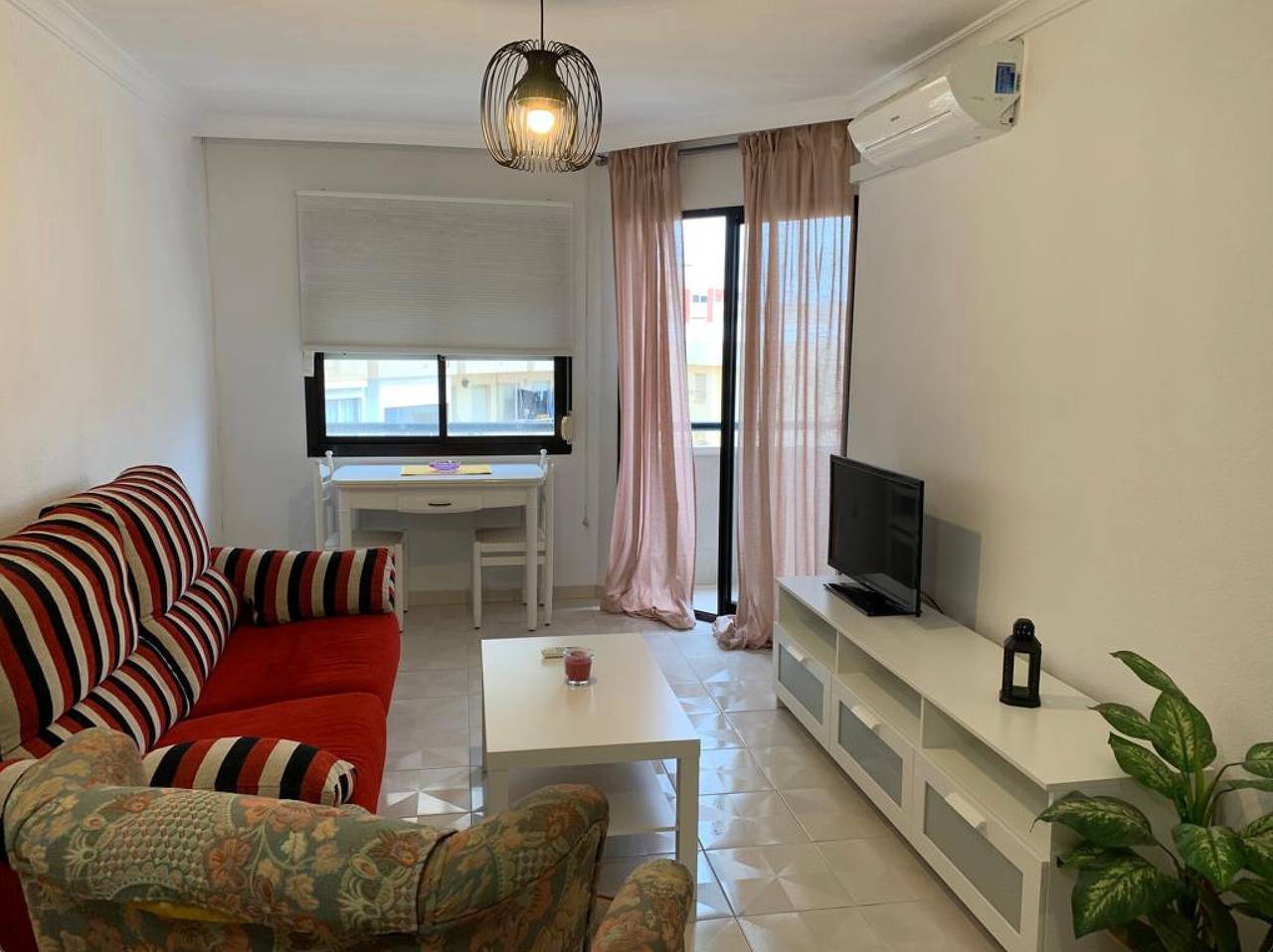 Ganze Wohnung, Apartment 'Torremolinos Centro' mit Meerblick, Wlan und Klimaanlage in Torremolinos Zentrum, Torremolinos
