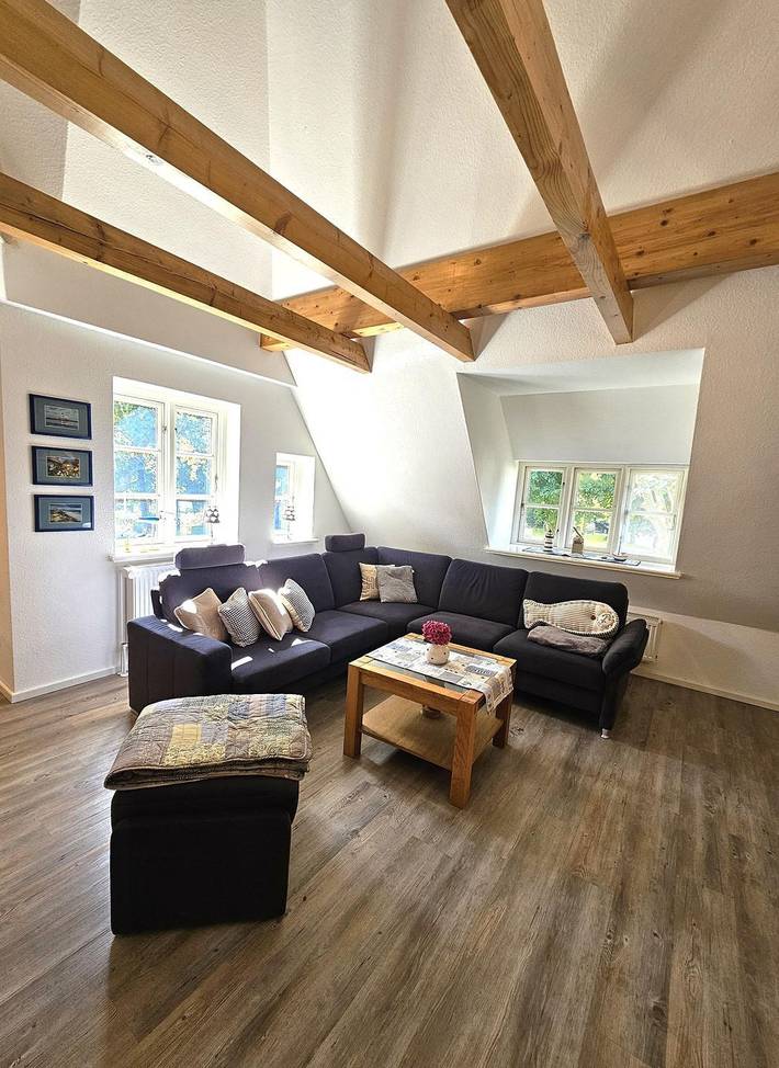 Ganze Wohnung, Ferienwohnung Noordlicht in Alkersum: 70 m² mit Terrasse & WLAN in Nordfriesische Inseln (Schleswig-Holstein) (Schleswig-Holstein), Alkersum