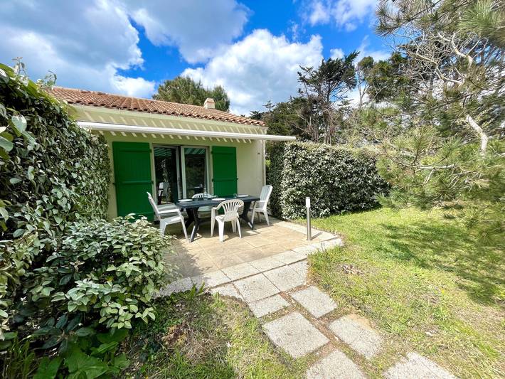 Location de vacances pour 4 personnes, avec piscine et jardin dans Plage des Dunes (Bretignolles-sur-Mer) - 2