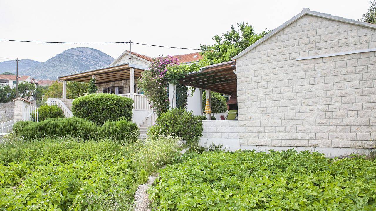 Ganze Ferienwohnung, Ferienwohnung für 3 Personen (35 m²) in Bol in Bol, Brac