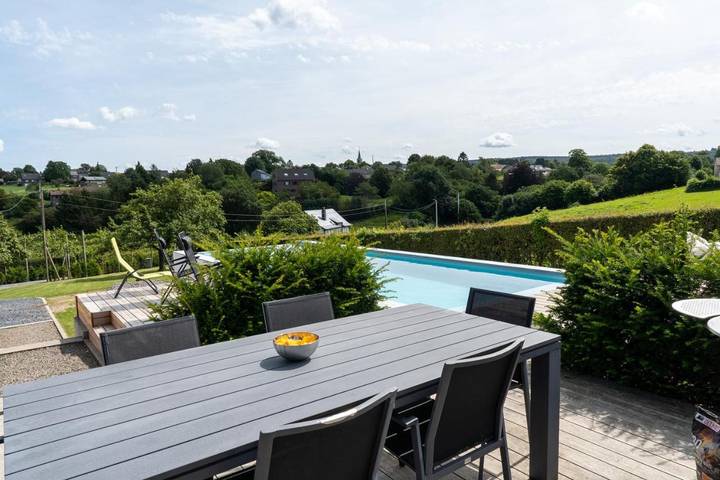 Villa pour 5 personnes, avec jardin ainsi que piscine et vue à Spa - 2