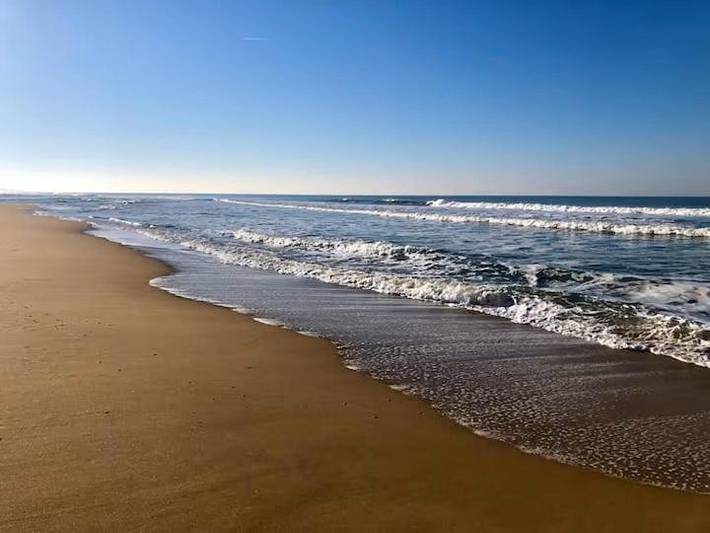 Villa pour 8 personnes, avec vue ainsi que jardin et piscine