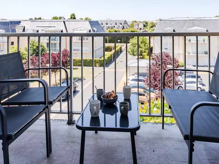 Apartamento entero, Acogedor apartamento de playa con aparcamiento, Wi-Fi y balcón in Cabourg, Región de Caen