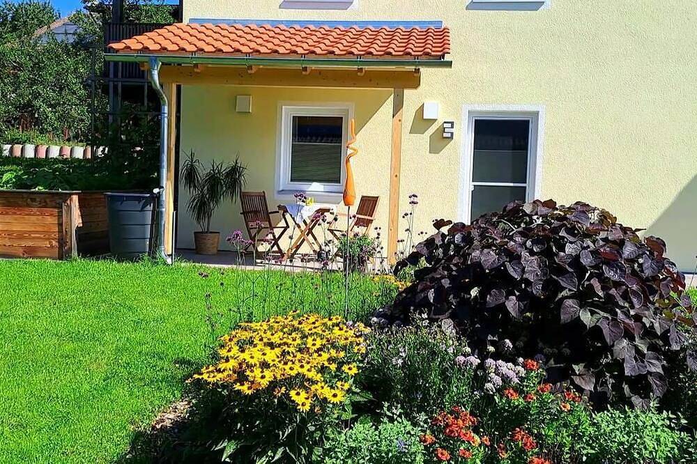 Ganze Wohnung, Appartement (26qm) mit Terrasse in Blaibach, Ostbayern