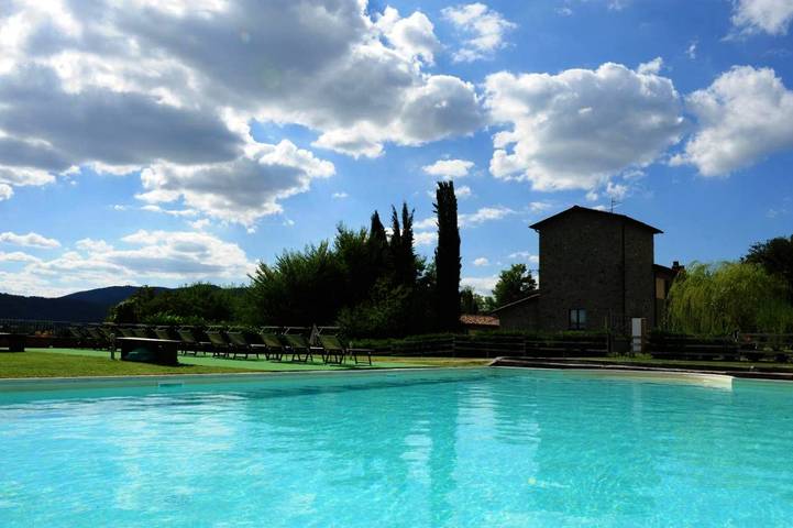 Rustico per 2 persone, con piscina e panorama nonché terrazza e giardino, con animali domestici - 1