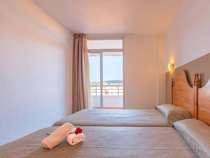 Camping für 2 Personen, mit Balkon und Kinderpool an der Costa Brava - 4