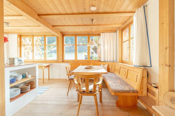 Chalet für 7 Personen, mit Ausblick und Balkon in den Allgäuer Alpen - 2