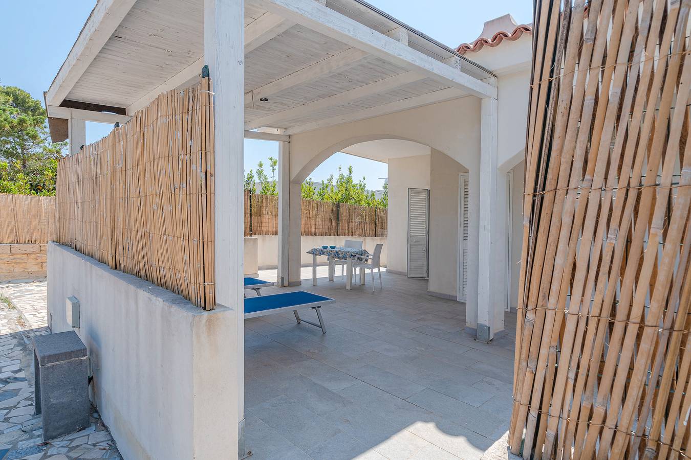 Habitación 'Faraglione 3' con terraza privada, Wi-Fi y aire acondicionado in Spiaggia di Eloro, Lido di Noto