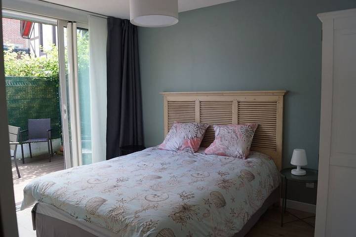 Location de vacances pour 8 personnes, avec terrasse et jardin dans Hippodrome de Deauville La Touques - 2