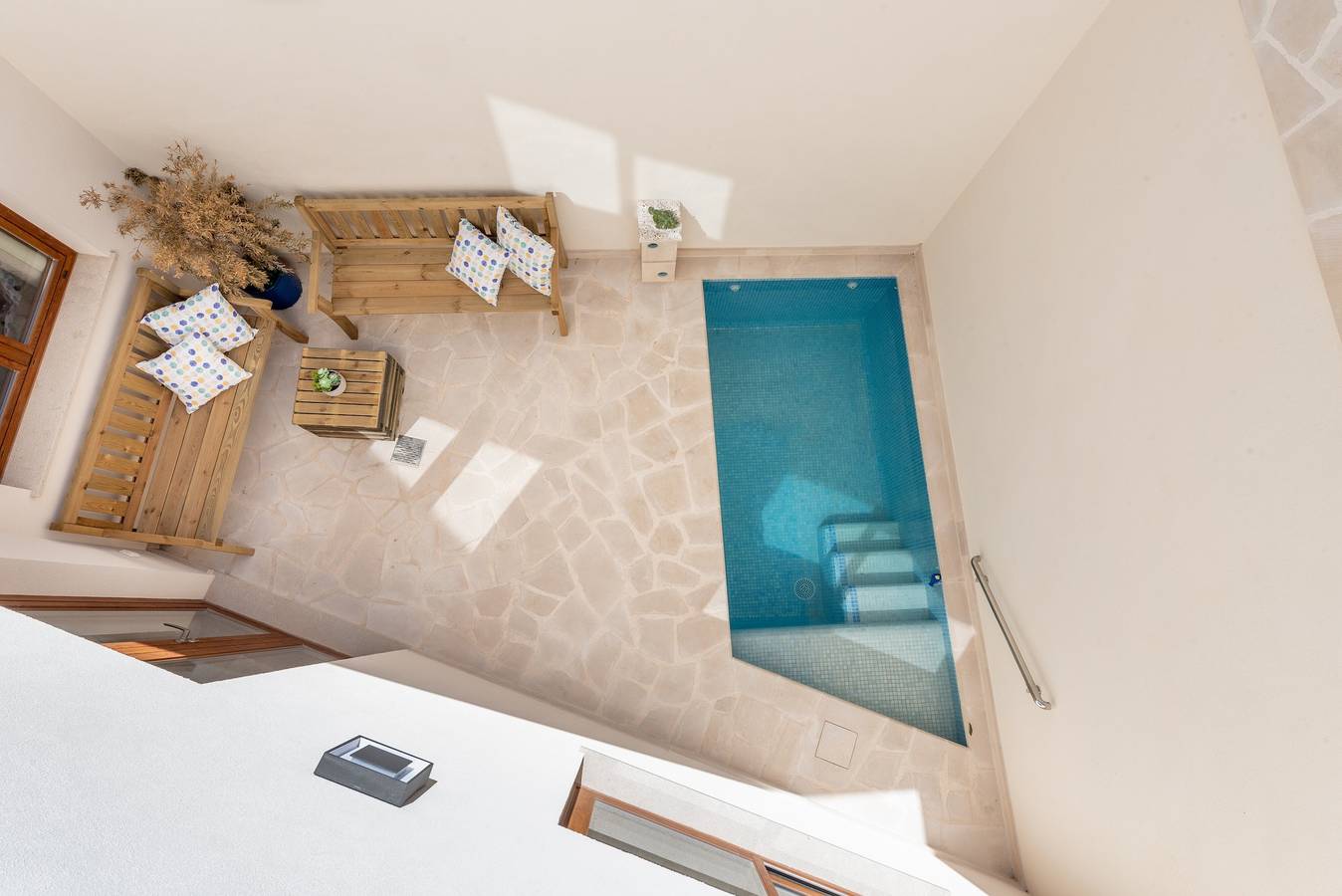 Klimatisiertes Stadthaus mit Pool, Wlan, Balkon und Dachterrasse in Santanyí, Mallorca Süden