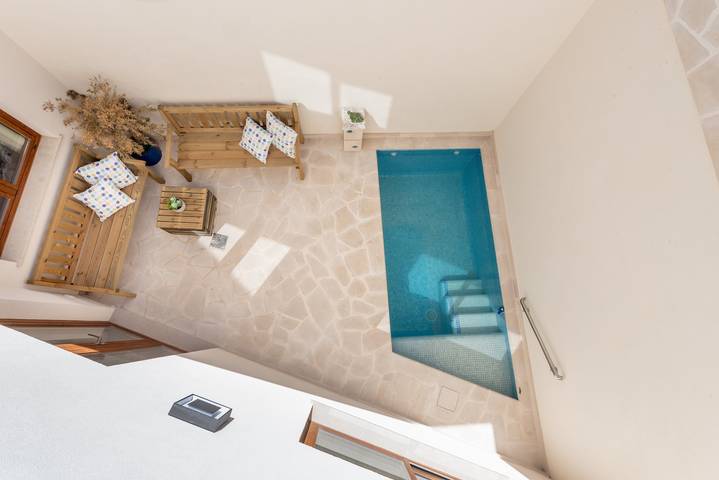 Holiday home for 8 people, with balcony - 1