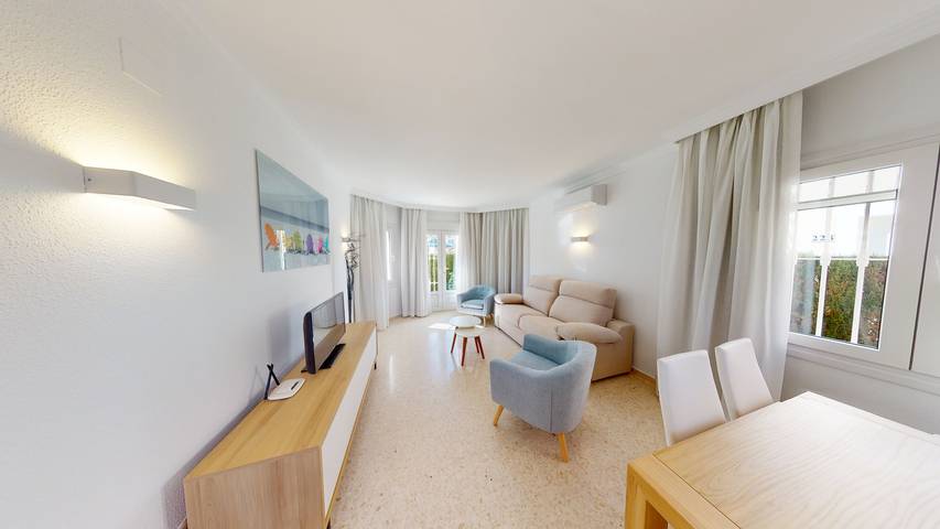 Bungalow für 7 Personen, mit Pool und Garten sowie Terrasse in Oliva - 2