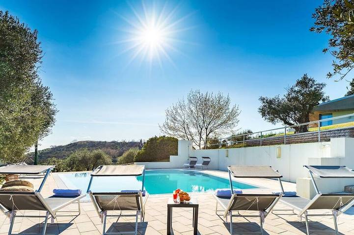 Chalet para 8 personas, con terraza y jardín, Se admiten mascotas - 1