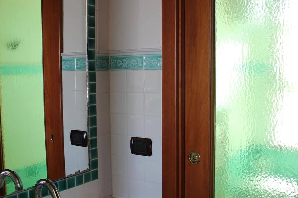 Appartamento intero, Appartamento panoramico in villa; Torre dei Corsari in Arbus (comune), Campidano di Terralba