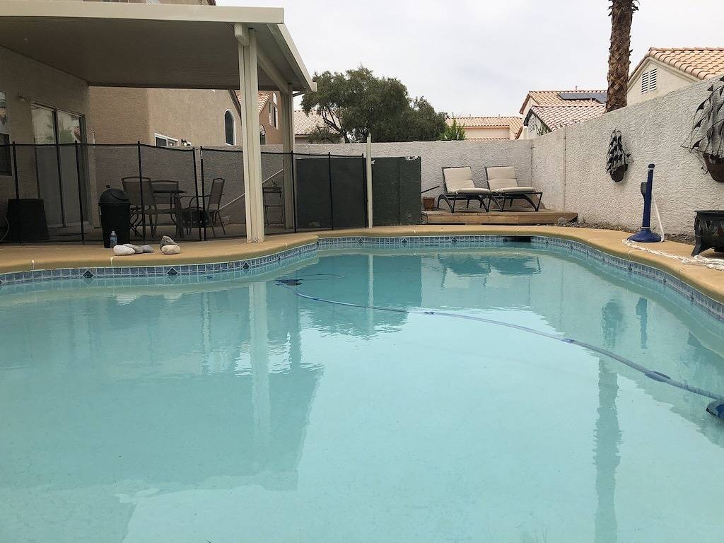 Las Vegas Home mit Pool und optionalem Mietwagen in Las Vegas, Red Rock Canyon