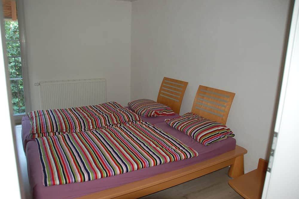 Ganze Wohnung, Grosse und modern ausgestattete Ferienwohnung auf ehem. Bauernhof in Deggenhausertal, Region Bodensee-Oberschwaben