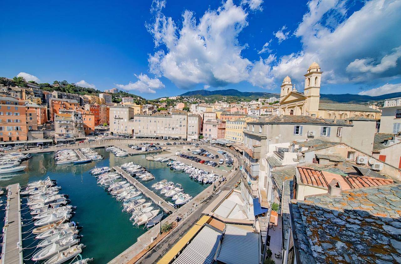 Appartement entier, One-Bedroom Apartment in Bastia, Cap Corse