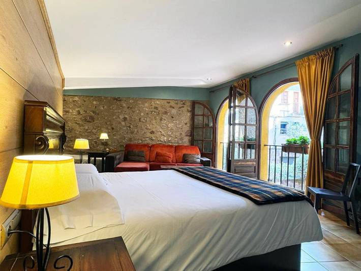 Casa rural para 3 personas, con jardín, Se admiten mascotas - 1