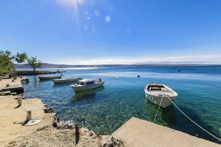 Ferienwohnung für 4 Personen, mit Balkon in Starigrad