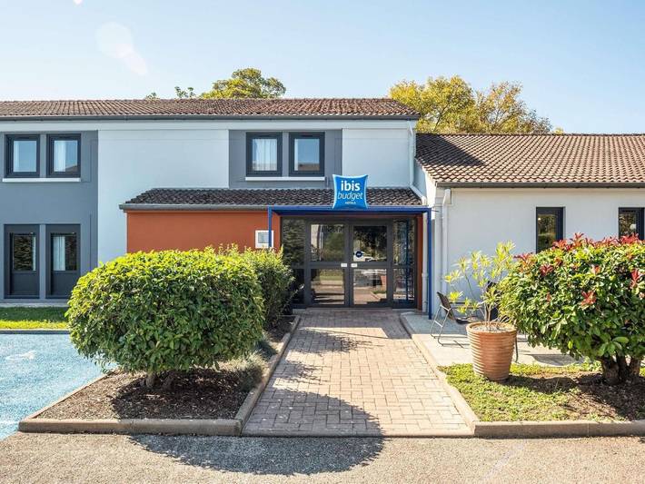 Hôtel pour 2 personnes, avec Terrasse et Jardin à Limas