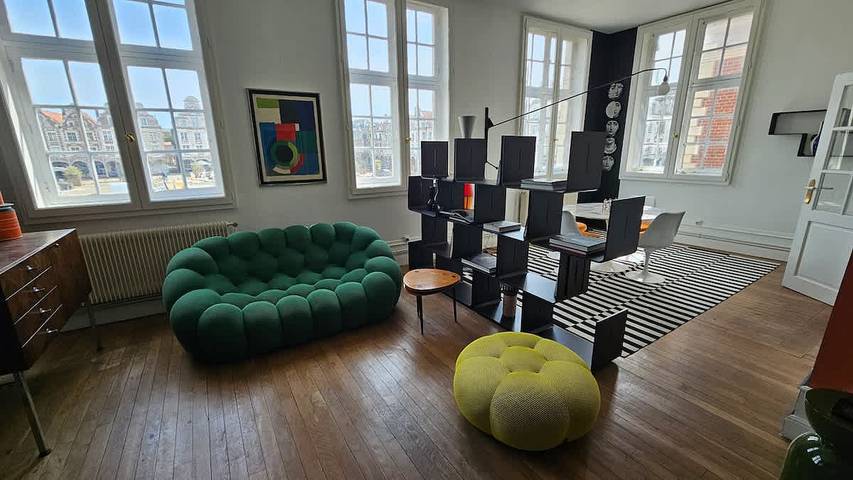 Apartamento entero, Bail Mobilité, Grand T3 sur les places d'Arras in Arrás (Paso de Calais), Región de Arras