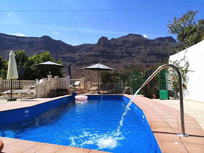 Chalet para 5 personas, con jardín además de vistas y piscina, Se admiten mascotas en Canarias - 3