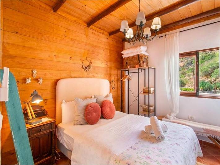 Casa rural para 4 personas, con jardín y vistas - 1