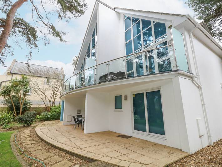 Cottage für 8 Personen mit Terrasse in Sandbanks, Poole