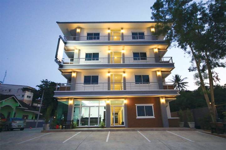 Appart’hôtel pour 3 personnes, avec jardin et vue - 1