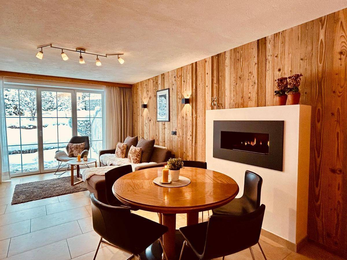 Ganze Wohnung, Sonn-Alm Chalet-Apartments in Lechtaler Alpen, Bichlbach