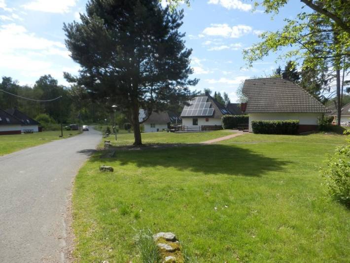 Mit Grill, Terrasse und Garten in Silbersee, Frielendorf