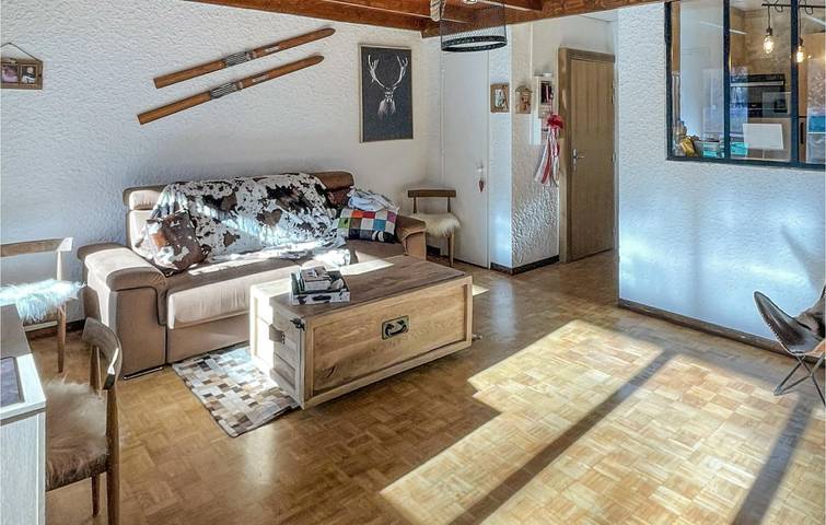 Appartement de vacances entier, Appartement skis aux pieds avec parking et Internet in Pra-Loup (station de ski), Pra-Loup