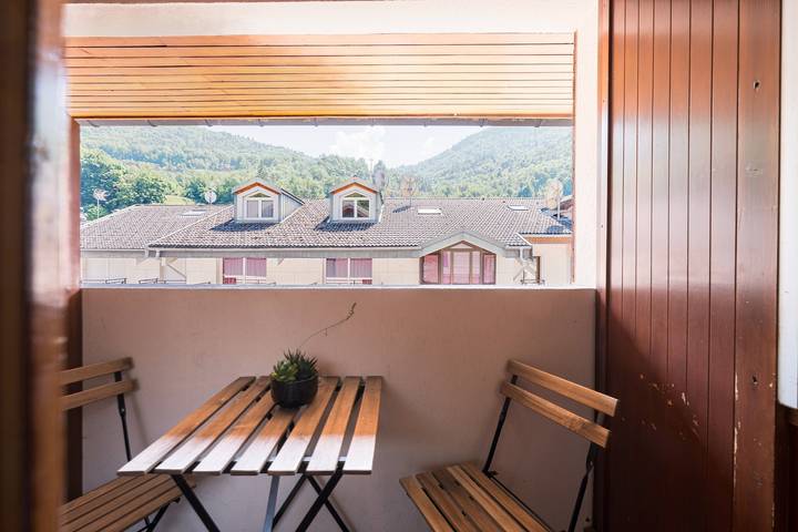 Gîte pour 4 personnes, avec balcon, adapté aux familles dans Les Trois Vallées - 2