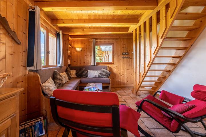 Chalet 'Le Paccaly' con vistas a la montaña, terraza privada y Wi-Fi in Crest-Voland, Albertville region