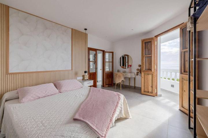 Villa für 6 Personen, mit Terrasse und Pool sowie Ausblick auf La Palma - 2