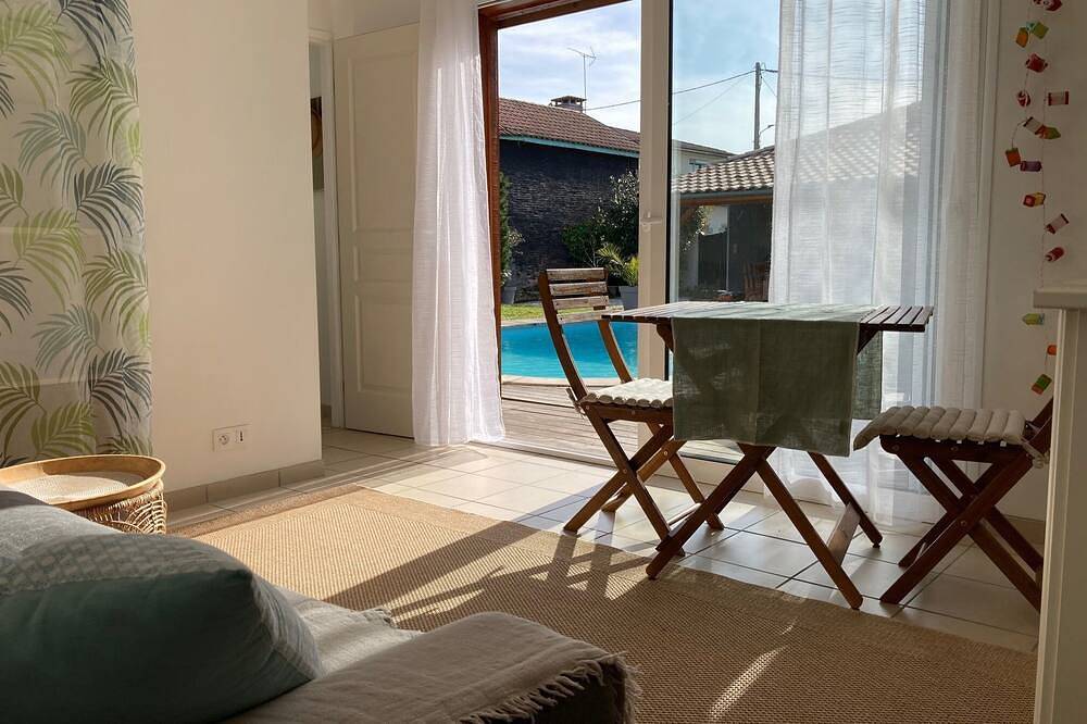 Typical cozy cabin 4 pers. - Swimming pool - Garden in Gujan-Mestras, Région d'Arcachon