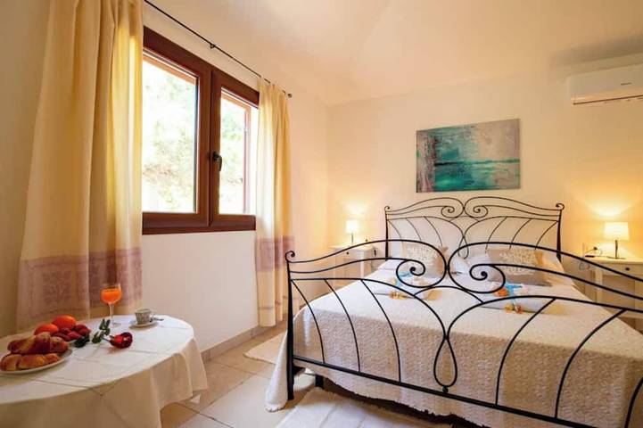 Domus Aura villa in Sardegna con vista mare e piscina in Foxi Manna, Tertenia