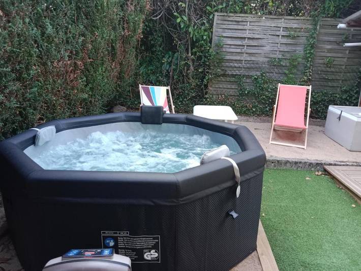 Location de vacances pour 6 personnes, avec vue et jardin, animaux acceptés à Bellerive-sur-Allier - 2