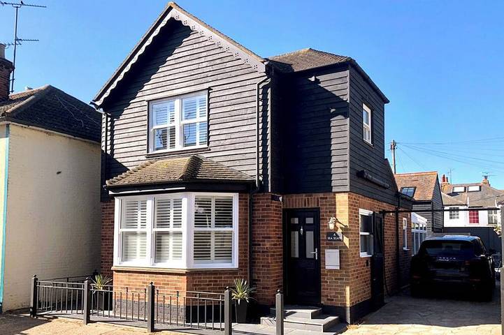 Cottage for 4 people, with Garden in Whitstable