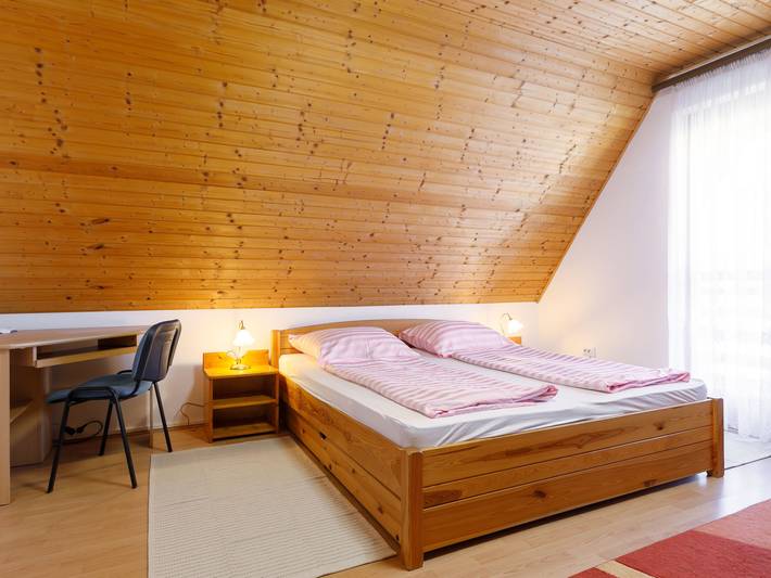 Ganze Wohnung, Emi in Badacsonytomaj, Balaton Region