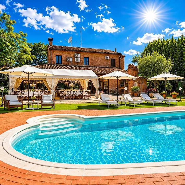 Casa vacanza per 12 persone, con Idromassaggio e Terrazza nonché Giardino e Piscina a Coriano