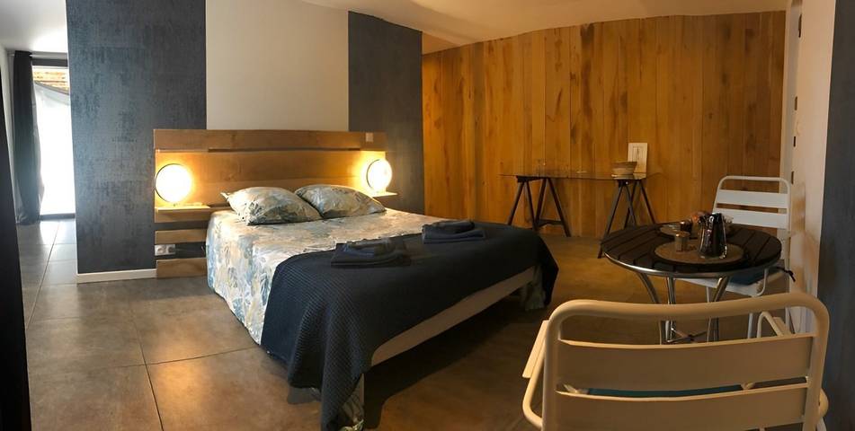 Gîte pour 2 personnes, avec jardin - 1