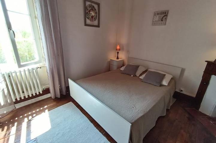 Location de vacances pour 5 personnes, avec jardin à Saint-Martin-Labouval - 2